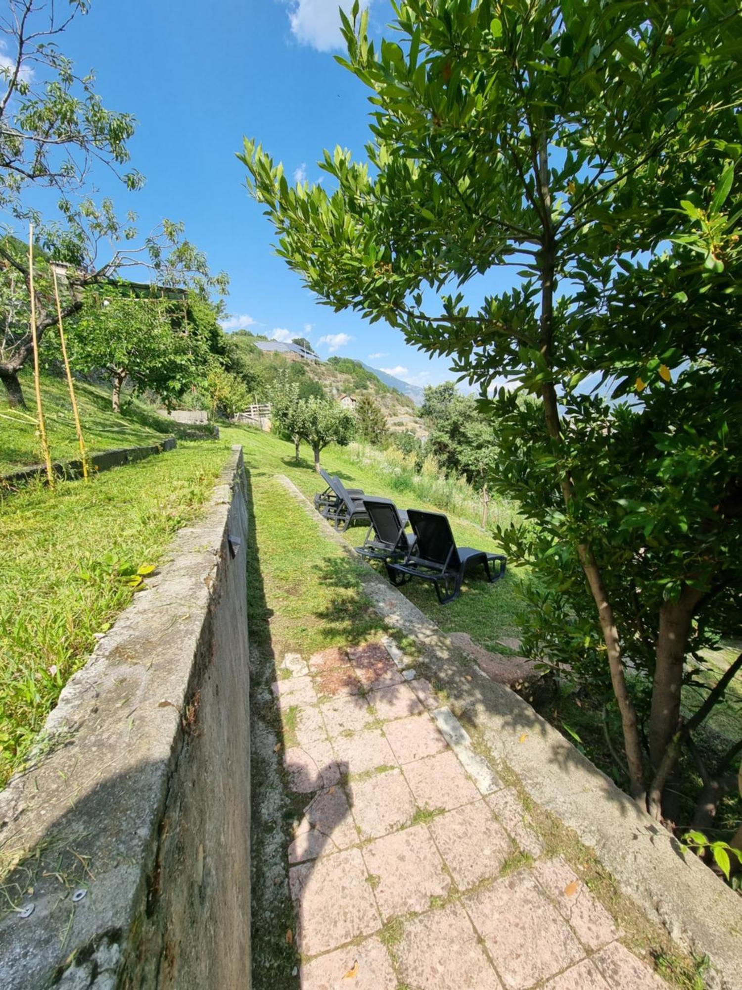 Holiday home Casa Le Vignole - *